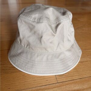 NWOT & Other Stories Cream Bucket Hat